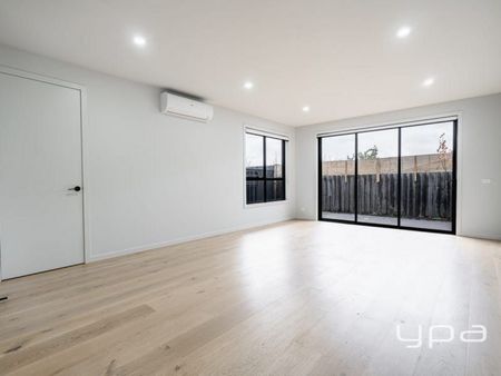 Great Location! - Photo 4