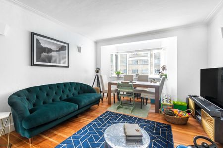 2 bedroom flat to rent - Photo 2