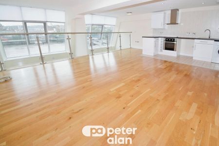 The Old Arts College, Newport - Photo 2