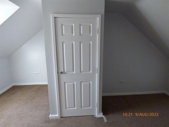 3 bedroom terraced house to rent - Photo 1