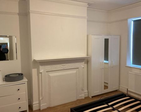 1 Bed Flat, Windsor Road, N13 - Photo 4