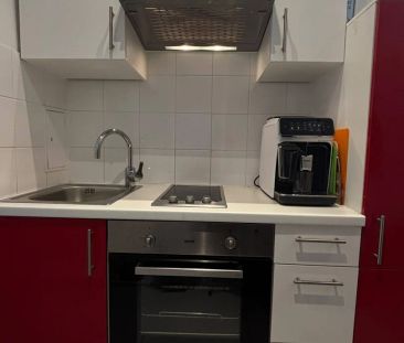 *ab 15.12.* Ruhig & perfekt angebunden: 1-Zimmer-Wohnung im 4. Lift... - Foto 4
