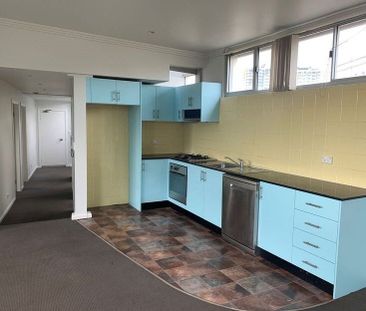 Darlington - Photo 6