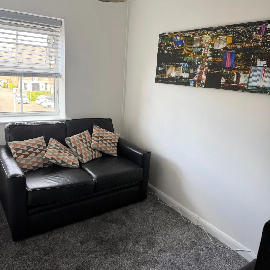 1 bed house share to rent in Horton Drive, Stafford, ST16 - Photo 1