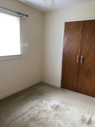 2 bedroom semi-detached bungalow to rent - Photo 5