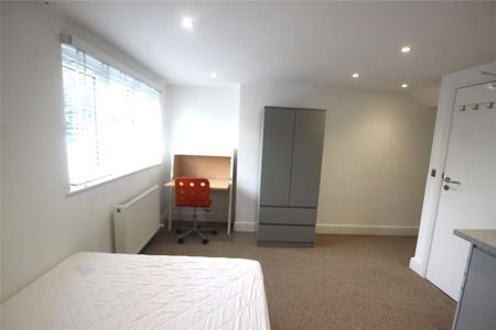1 bedroom property to rent - Photo 2