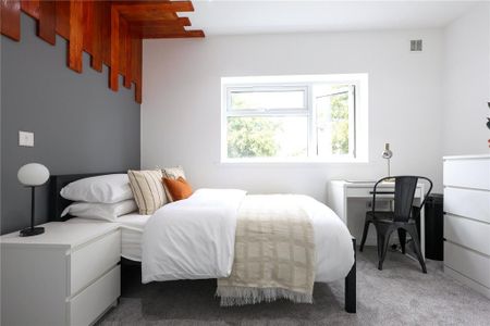 6 bedroom semi-detached house to rent - Photo 3