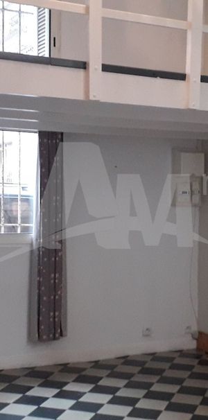 Location Appartement 1 pièce 35m² SETE 34200 - Photo 1