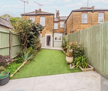 Tower Terrace, N22 - Photo 1