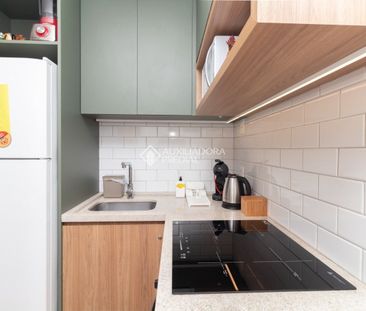 Apartamento com 1 quarto e 30m² para alugar em Centro Histórico, Po... - Foto 5