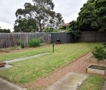 2 Collins Street, Heidelberg Heights - Photo 5