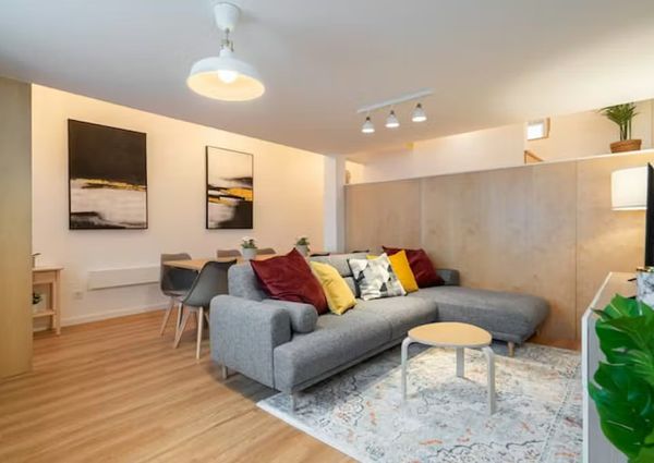 Mieszkanie na wynajem - 95 m² - 4 pokoje Matosinhos Porto