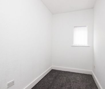 Sandringham Road, Darwen - Photo 1