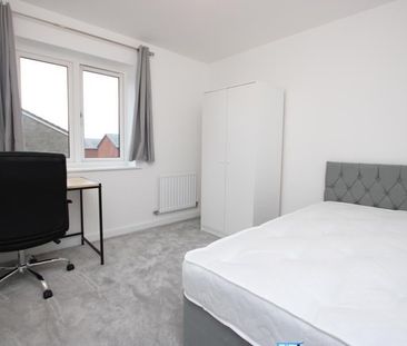 Room in a Shared House, Golledge Crescent, BS34 - Photo 6