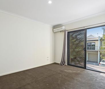 16/124-136 Mason Street, Newport, Vic 3015 - Photo 1