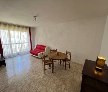 Location Appartement 1 pièce 27m² TOULON 83100 - Photo 1