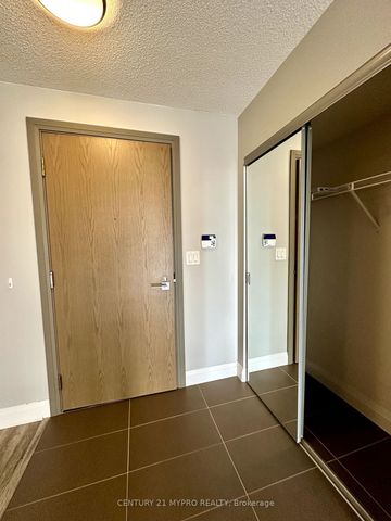 For Lease - 18 Uptown Drive Unit# 1903, Markham, Ontario - Photo 3