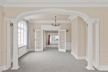 5 bedroom detached house to rent - Photo 4