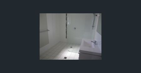 4 BEDROOM HOME LOCATED OXLEY VALE - Photo 5