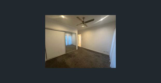 Modern 2-Bedroom Unit in Prime East Brisbane Location - Photo 1