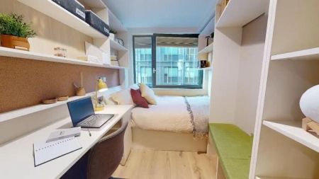 Gold 2 Bed Apt Plus - Photo 5