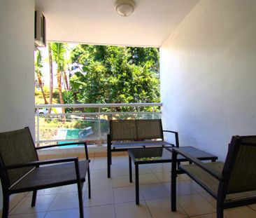 Location Appartement 4 pièces 68m² MOUFIA 97490 - Photo 6