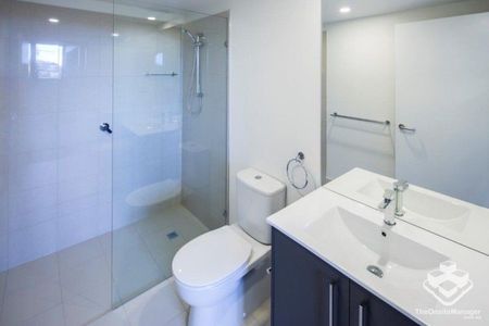 Best of Urban Living in the Heart of Woolloongabba - Available on 12/12/2025 - Photo 5