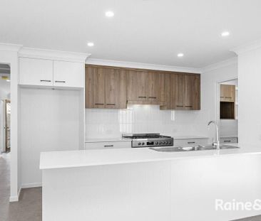 Near-New Family Home with Extra Parking in Birkdale - Photo 6