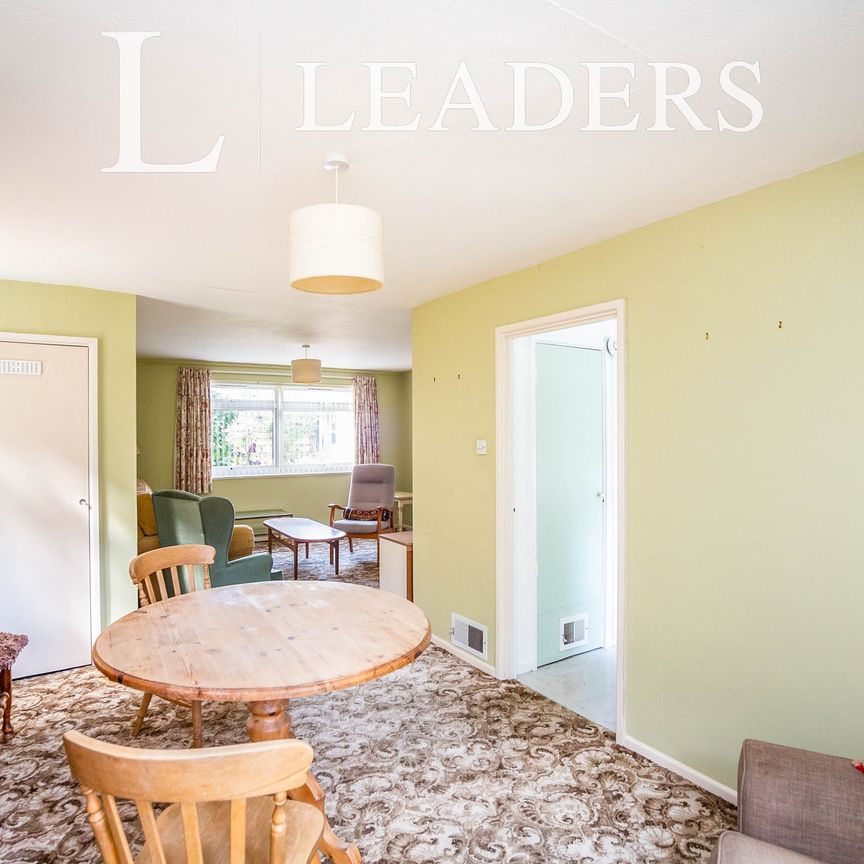 2 bedroom maisonette to rent Tulip Tree Close, Tonbridge, TN9 - Photo 1