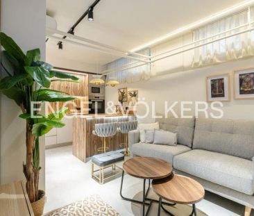 Alquiler de piso en Calle de San Aquilino - Photo 1