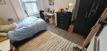 7 bedroom terraced house to rent - Photo 4