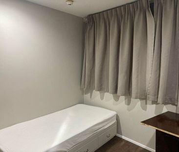 Studio Apartment with great views - Photo 2