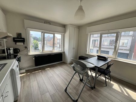 Appartement - Te huur - Photo 3