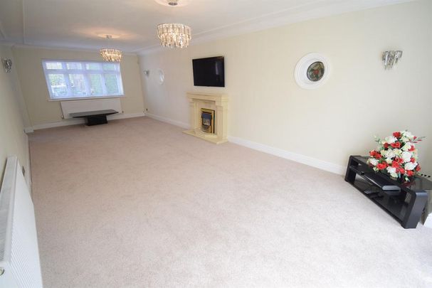5 bedroom house to rent - Photo 1