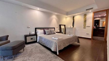 3 room luxury Villa for rent in Marbella, Spain - Photo 5