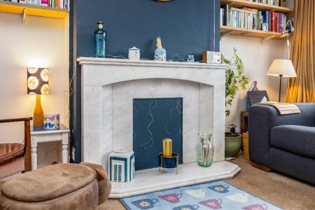 3 bedroom terraced house to rent - Photo 2