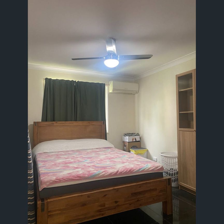 Charming 3 Bedroom Home with 5KW Solar - Photo 1