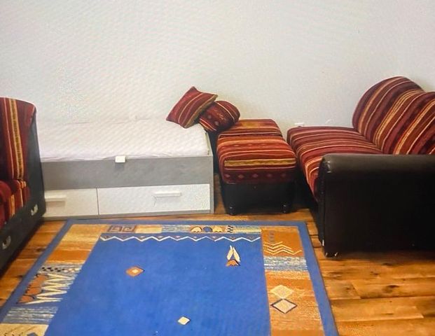 MIETWOHNUNG 2 ZKB MIT GARTEN 750€ WARM - Foto 1