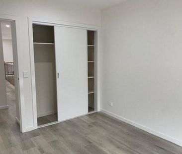 Neat Townhouse in a convenient location - Photo 6
