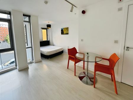 1 bedroom apartment to rent - Photo 3