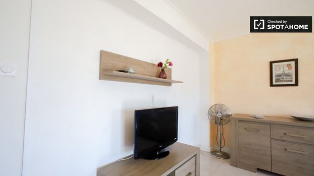 valencia, Valencian Community 46024 - Photo 1