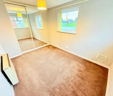 2 bedroom Flat To Let - Photo 6