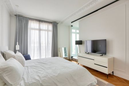 Paris 8 - Triangle d’or - Photo 4