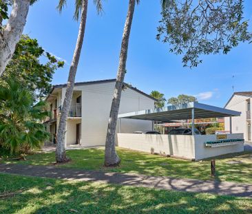 13/5-9 Fisk Street, Westcourt, QLD 4870 - Photo 4