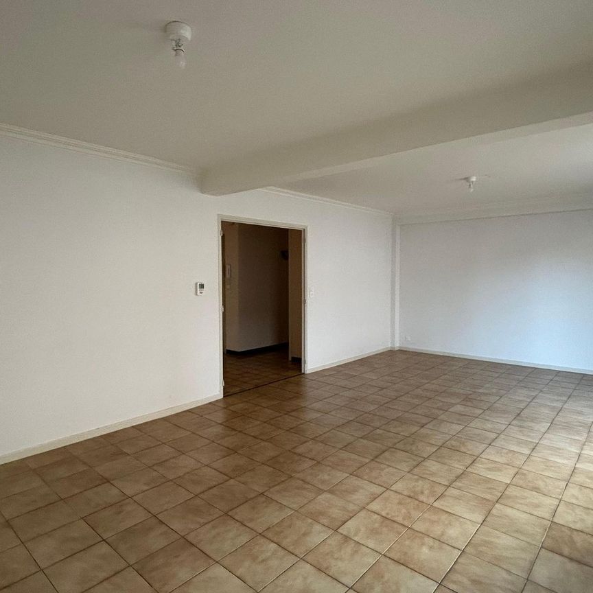 Location Appartement 3 pièces 84m² ALBI 81000 - Photo 1