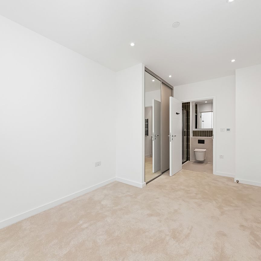 76 Bannerman Street, Woolwich, SE18, London - Photo 1