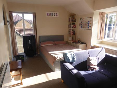 1 bedroom apartment to rent - Photo 2