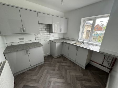 George Street, Ettingshall, Wolverhampton - Photo 5