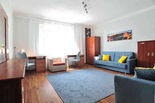 Piotra Skargi 2 - pokój nr 2 blisko Jasnych Błoni - Photo 1