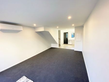 Chic City Living with Car Park - Photo 5